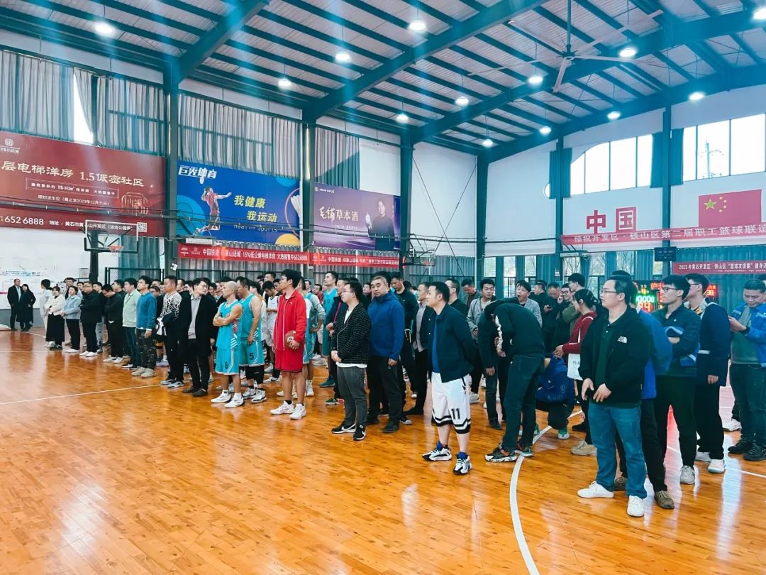 关于汕头水电队气势如虹，欲夺比赛桂冠的信息